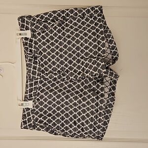 Gap "Khakis by Gap" | The City. 3 In. Shorts. Size 10  100% Cotton